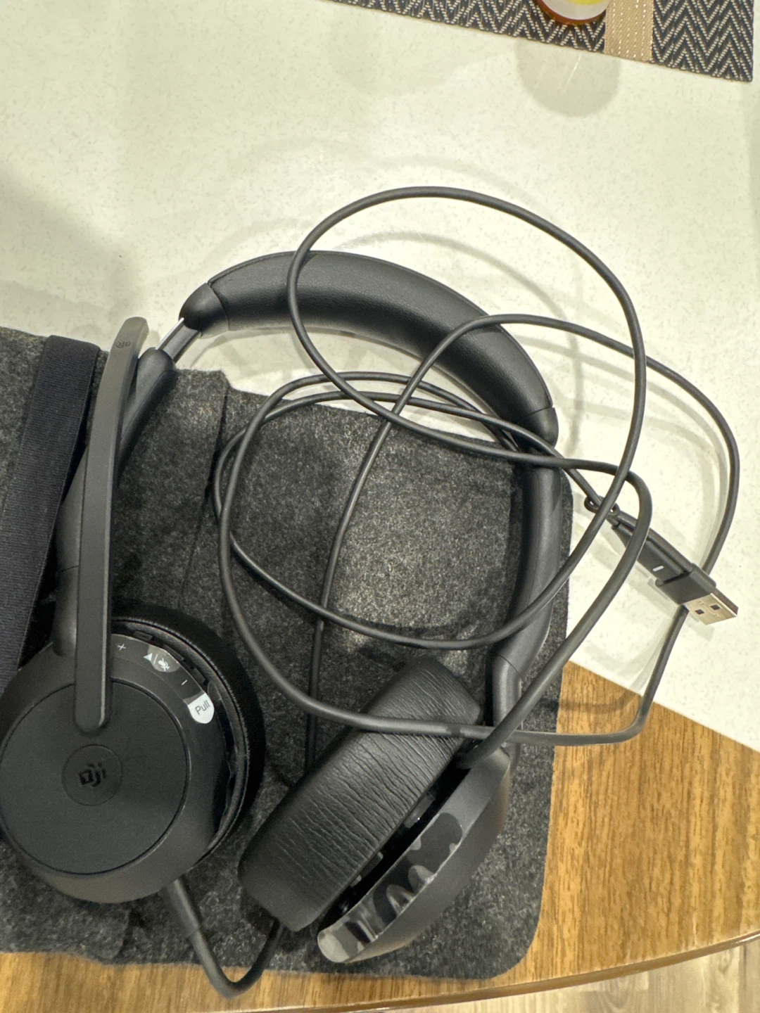 Jabra Evolve 40 Stereo Headset, noice cancellation