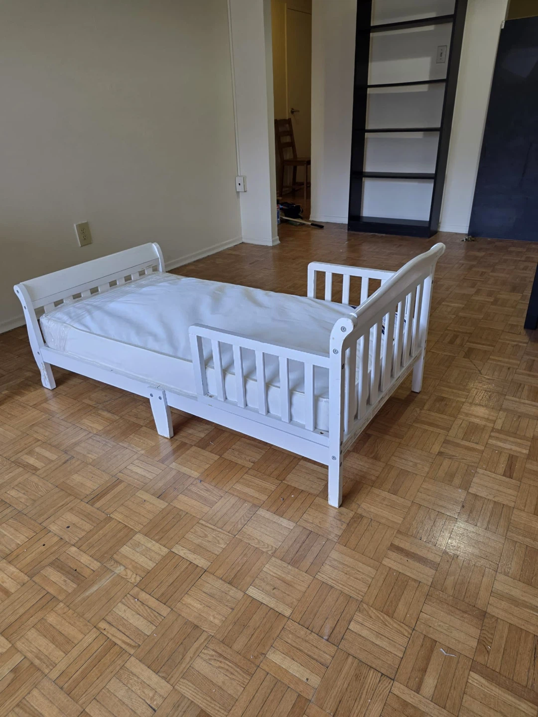 White Toddler Bed with Rails - With Mattress - photo 2