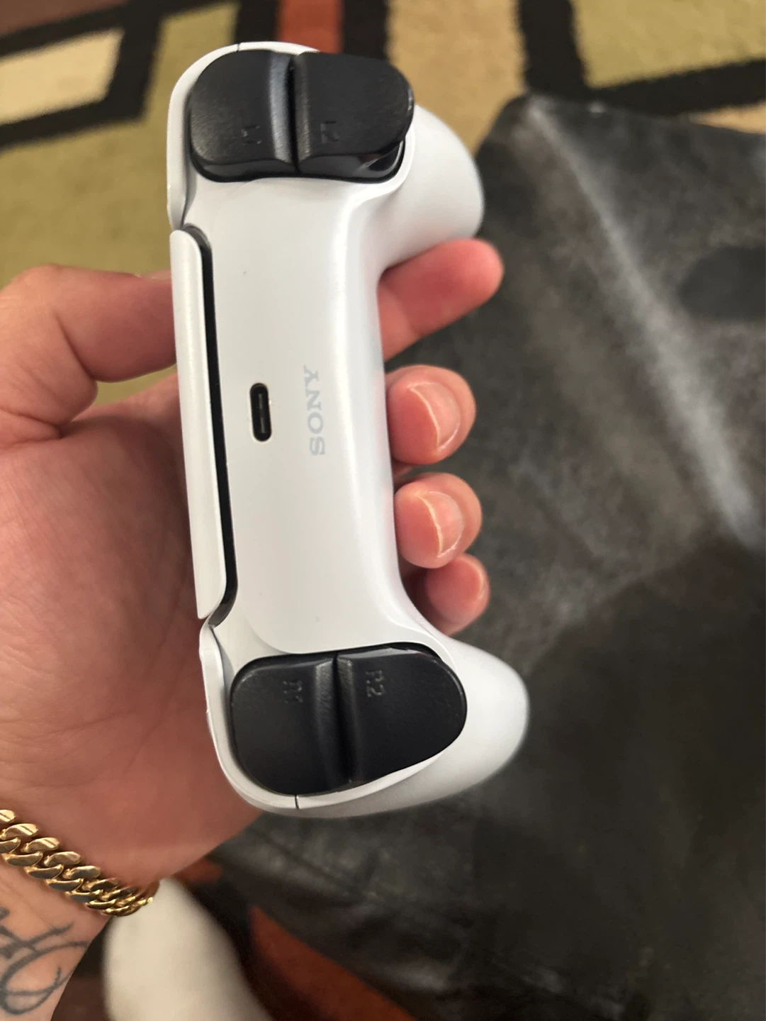 Sony PlayStation 5 DualSense Wireless Controller - photo 4