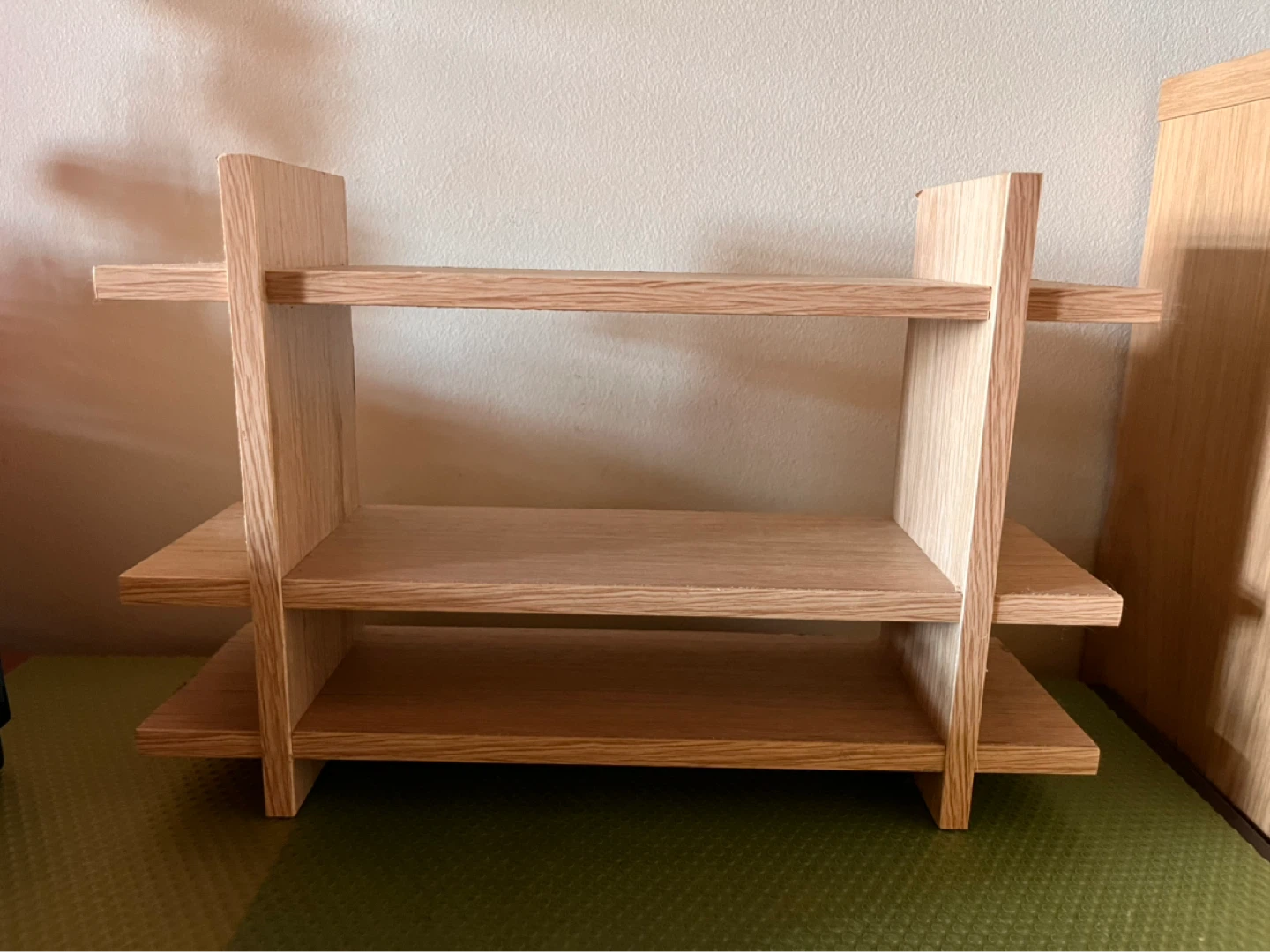 Wooden 3-Shelf Display Shelf