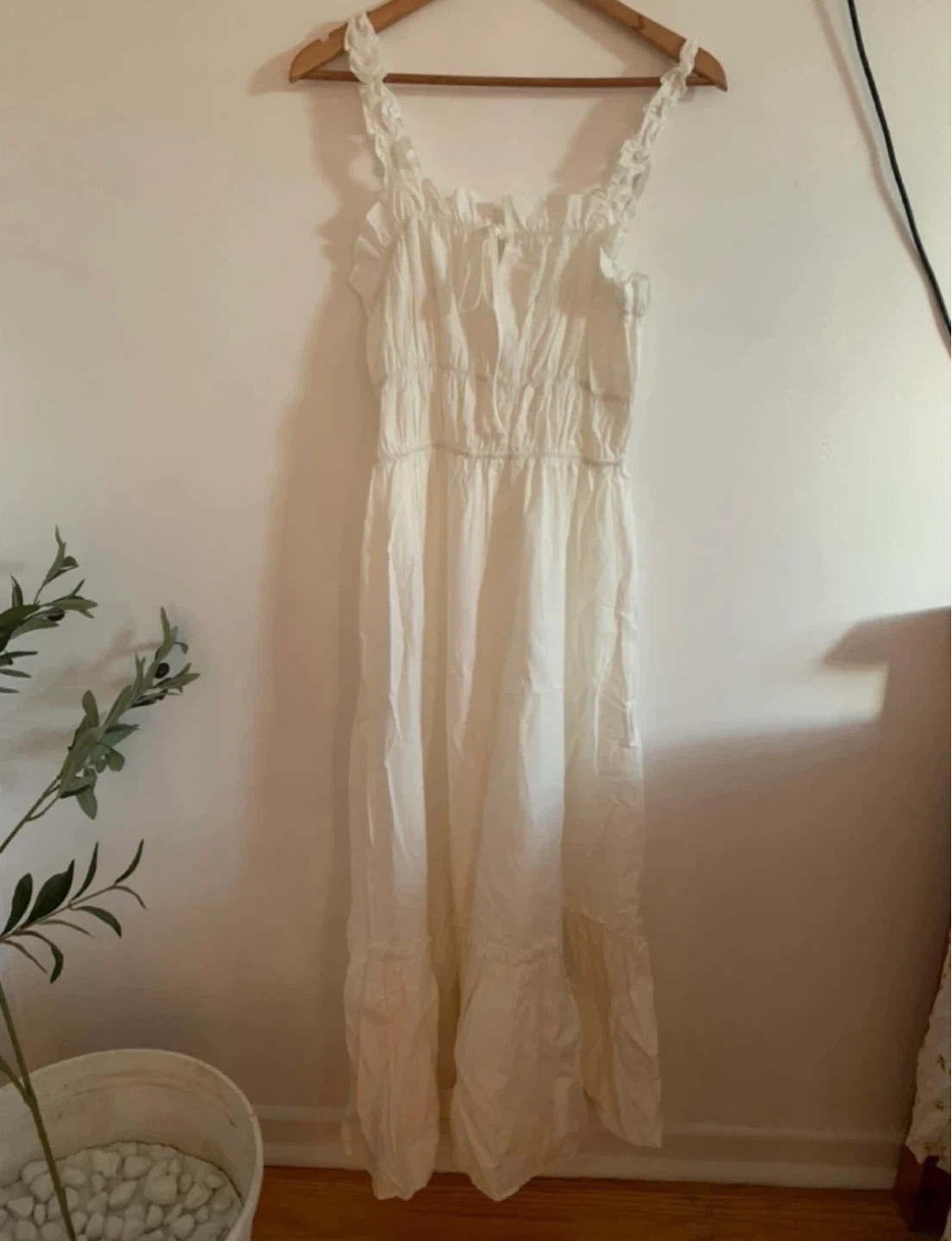 White Sundress/ Maxi dress