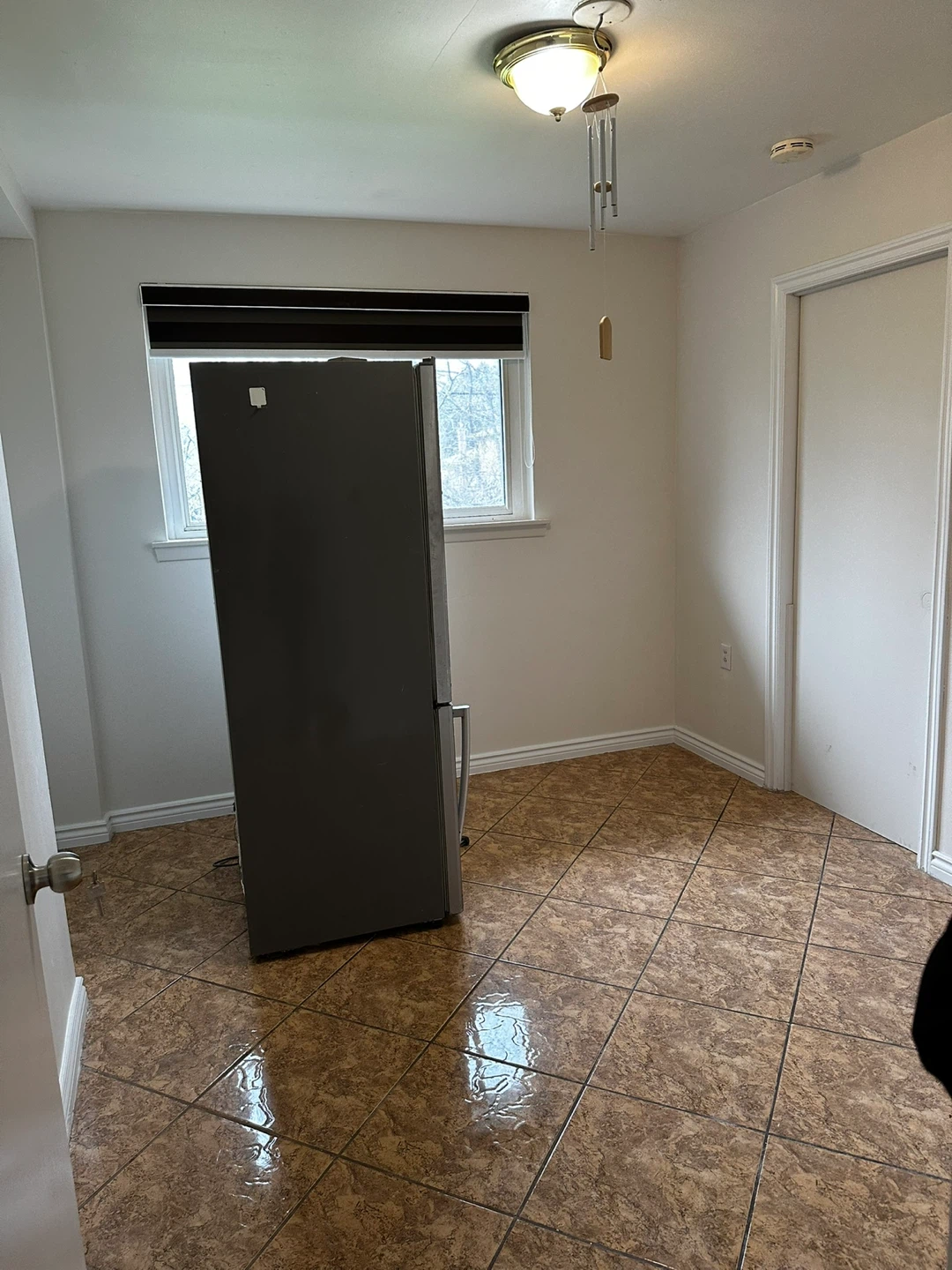 3 bedroom bungalow for rent - photo 3
