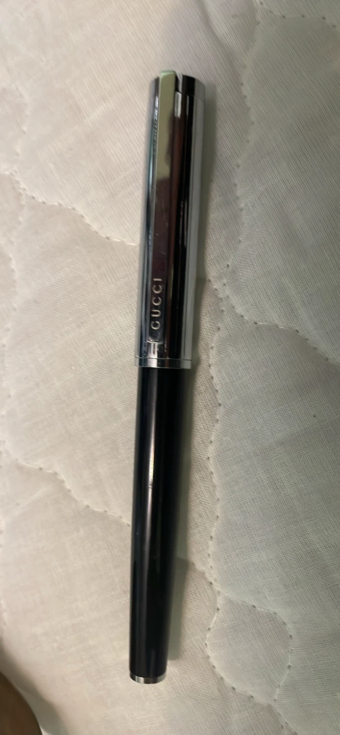 GUCCI pen