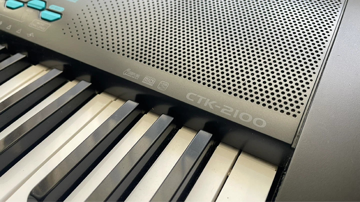 Casio CTK-2100 Beginner Practice Piano - FREE Stand - photo 3
