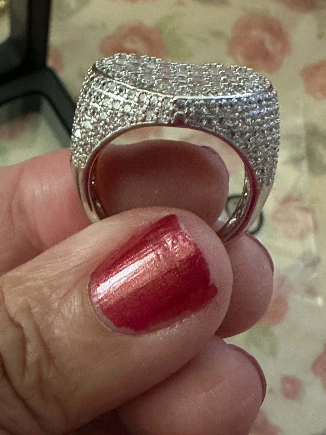 Heart Shaped Ring with Pave Crystals - photo 3