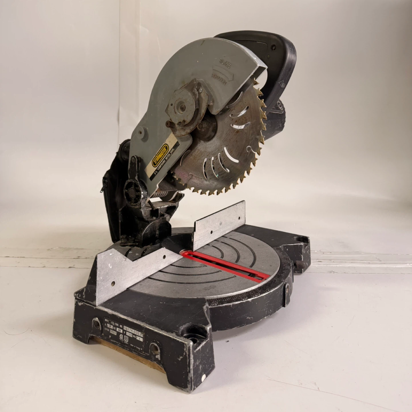 Toolmaster 8-1/4” Compound Miter Saw 120V 5000 RPM