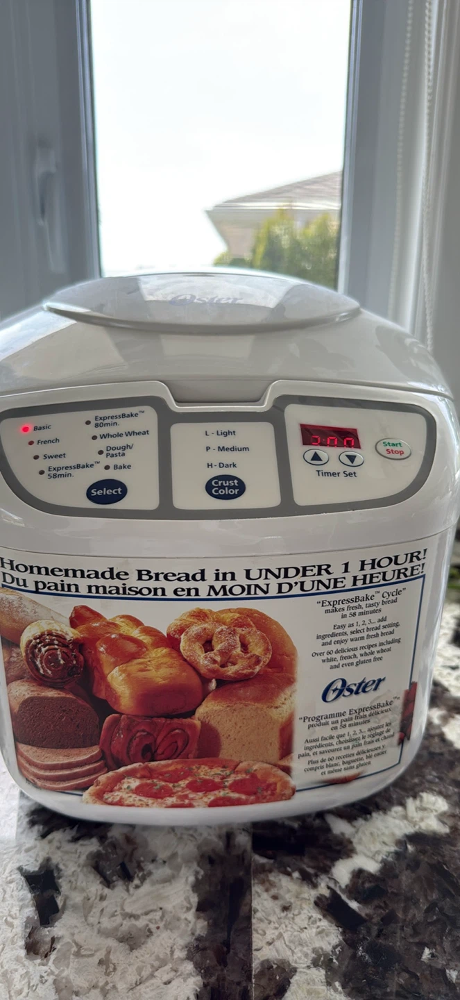 Oster Bread Maker ExpressBake