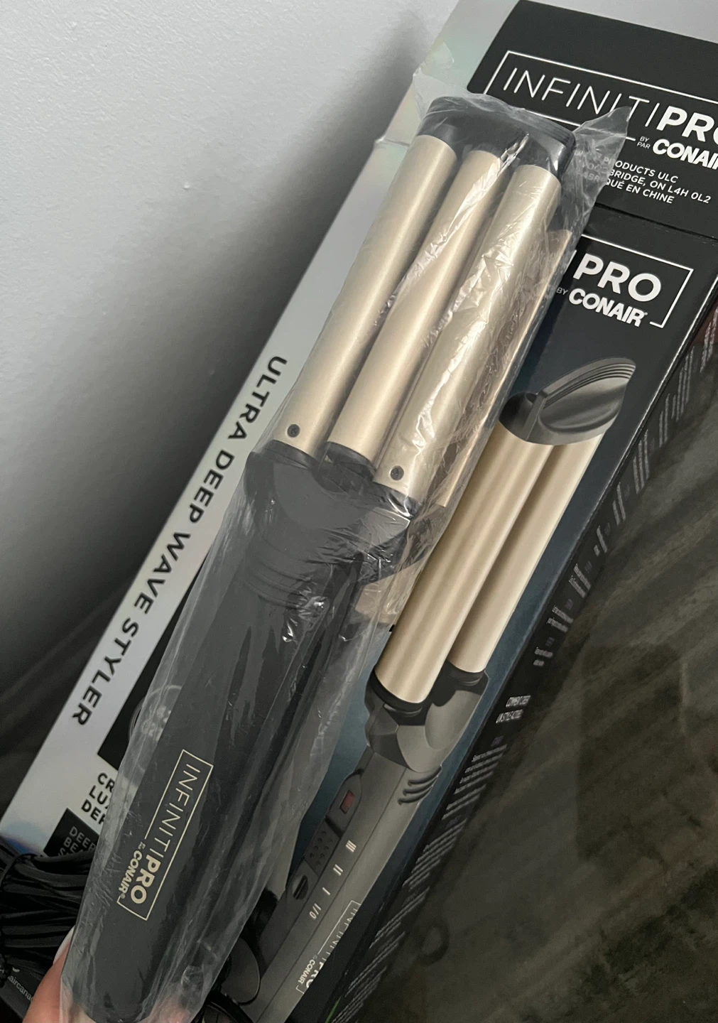 New Conair InfinitiPRO Ultra Deep Wave Styler