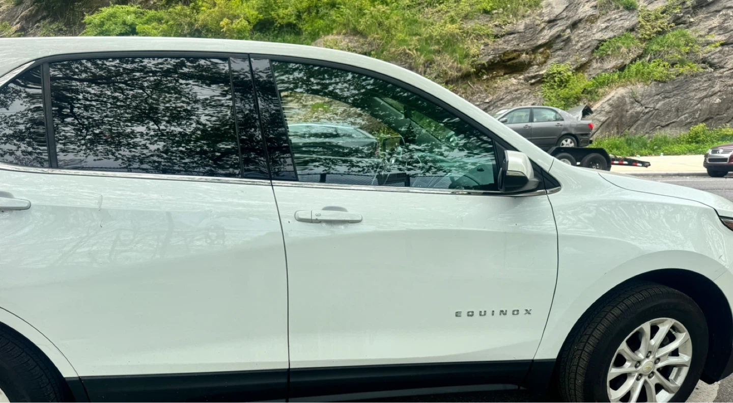 Vendo Chevrolet equinox 2019 AWD LT COMO NUEVA - photo 3