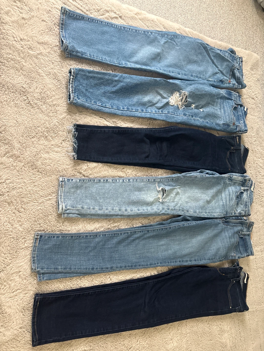 Lot of 7  Levi’s Women's Jeans - Assorted Brands and Sizes