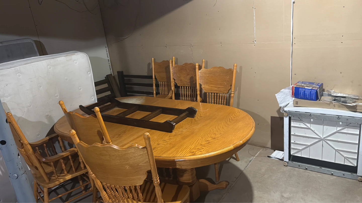 Dining Table with 4 Chairs