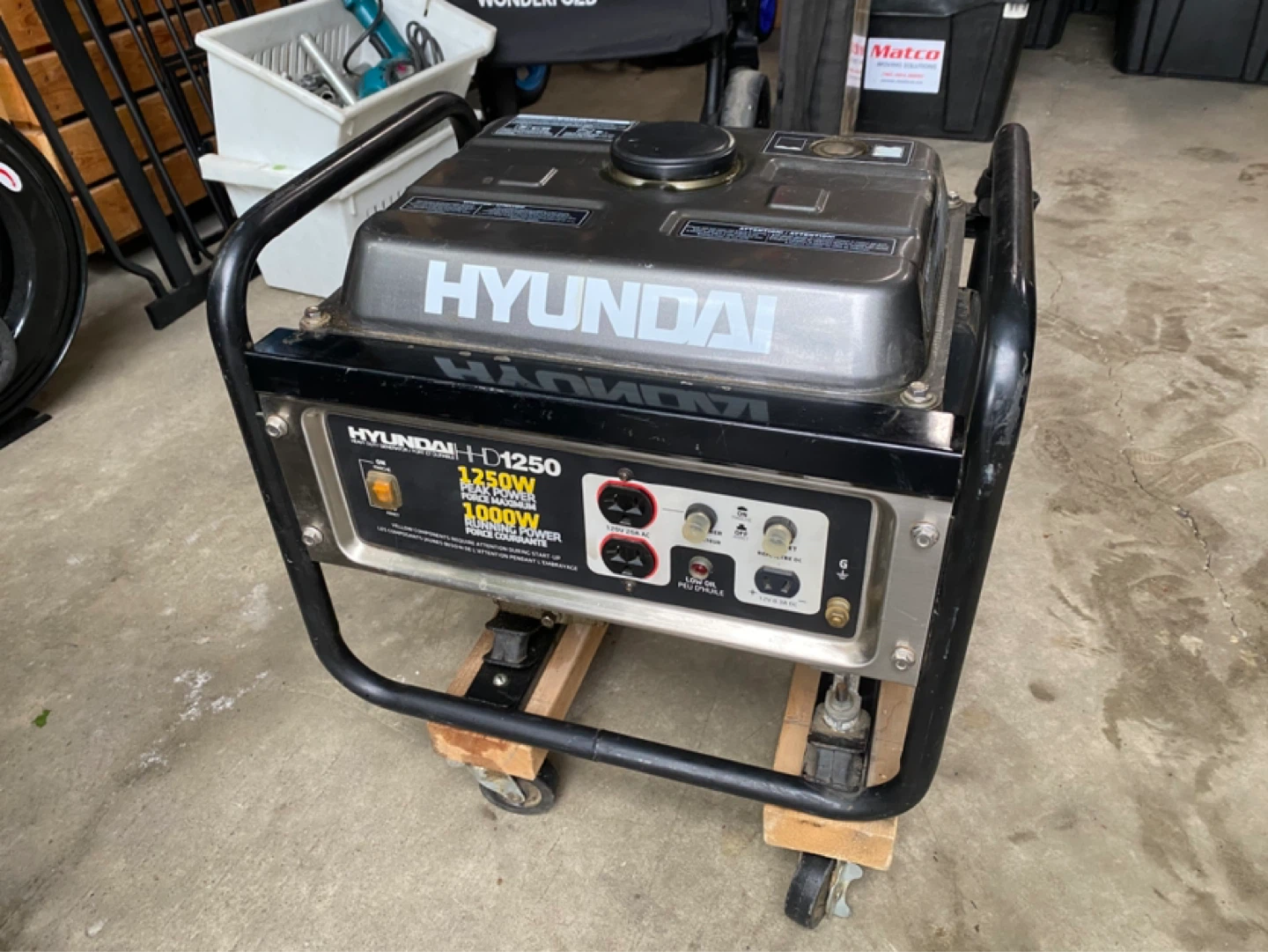 Hyundai hhd1250 generator