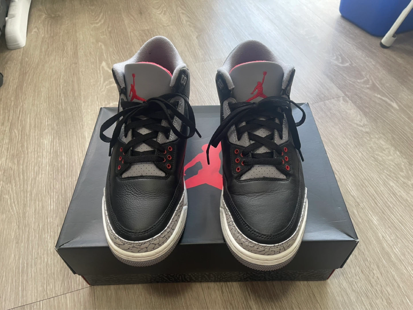 Nike Air Jordan 3 Retro "Cool Grey" Size 11
