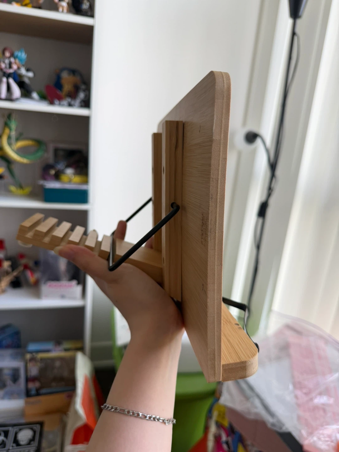 Bamboo book stand - photo 2