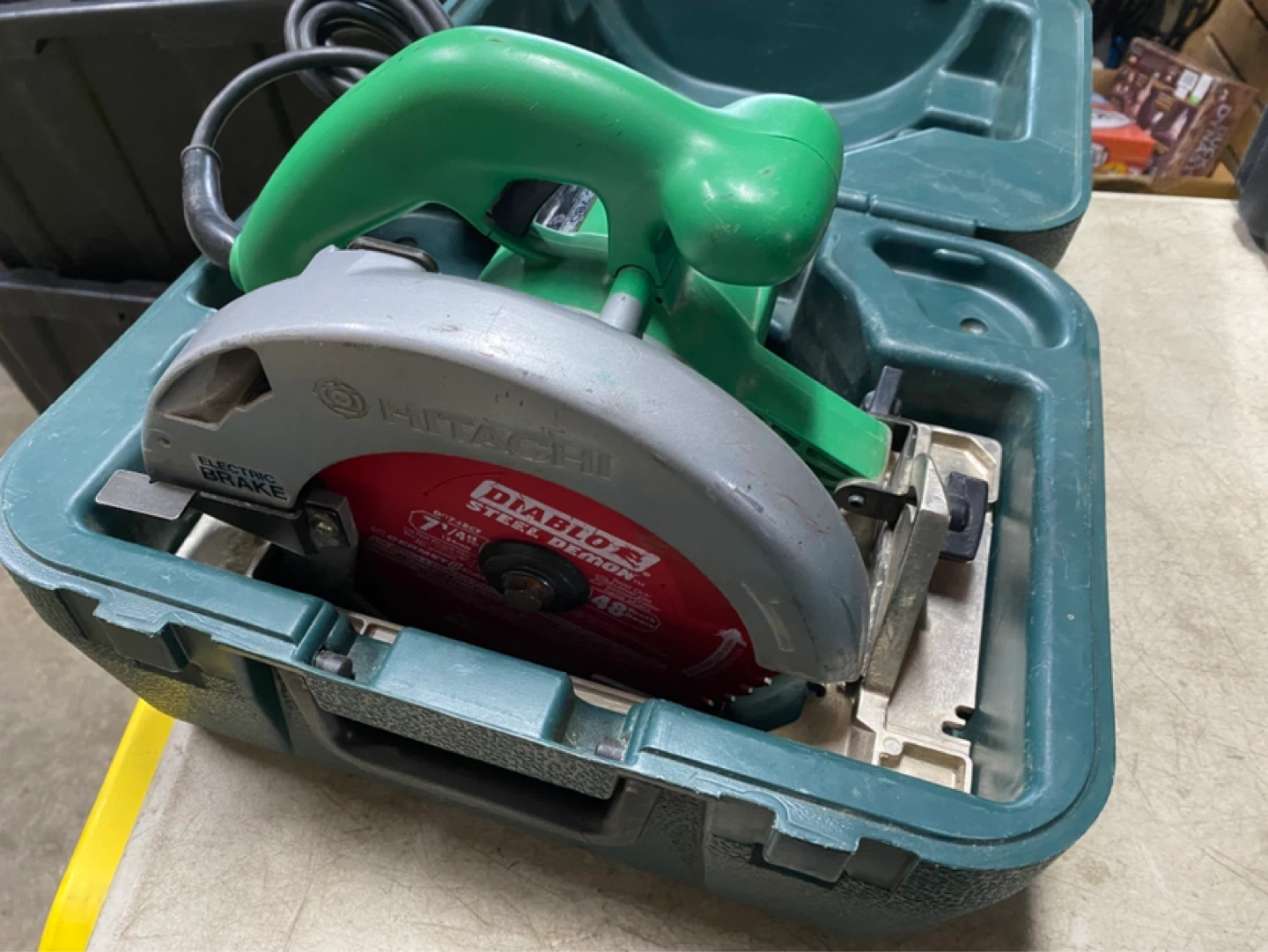 Hitachi 7-1/4” circular saw - photo 3