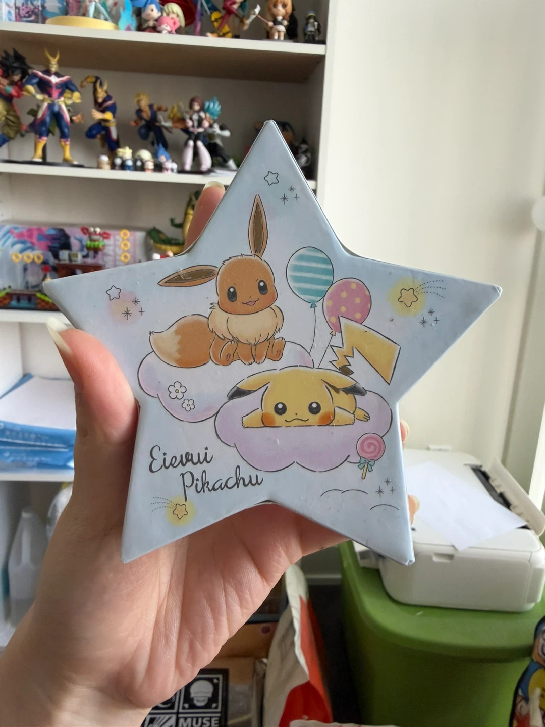 SUPER RARE official pikachu and eevee memo pads from japan