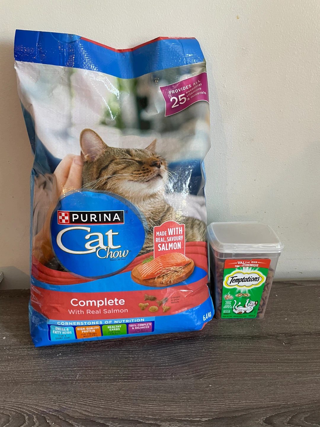 Brand New Cat Food & Treats