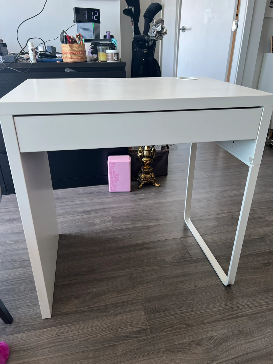 Ikea Micke Desk