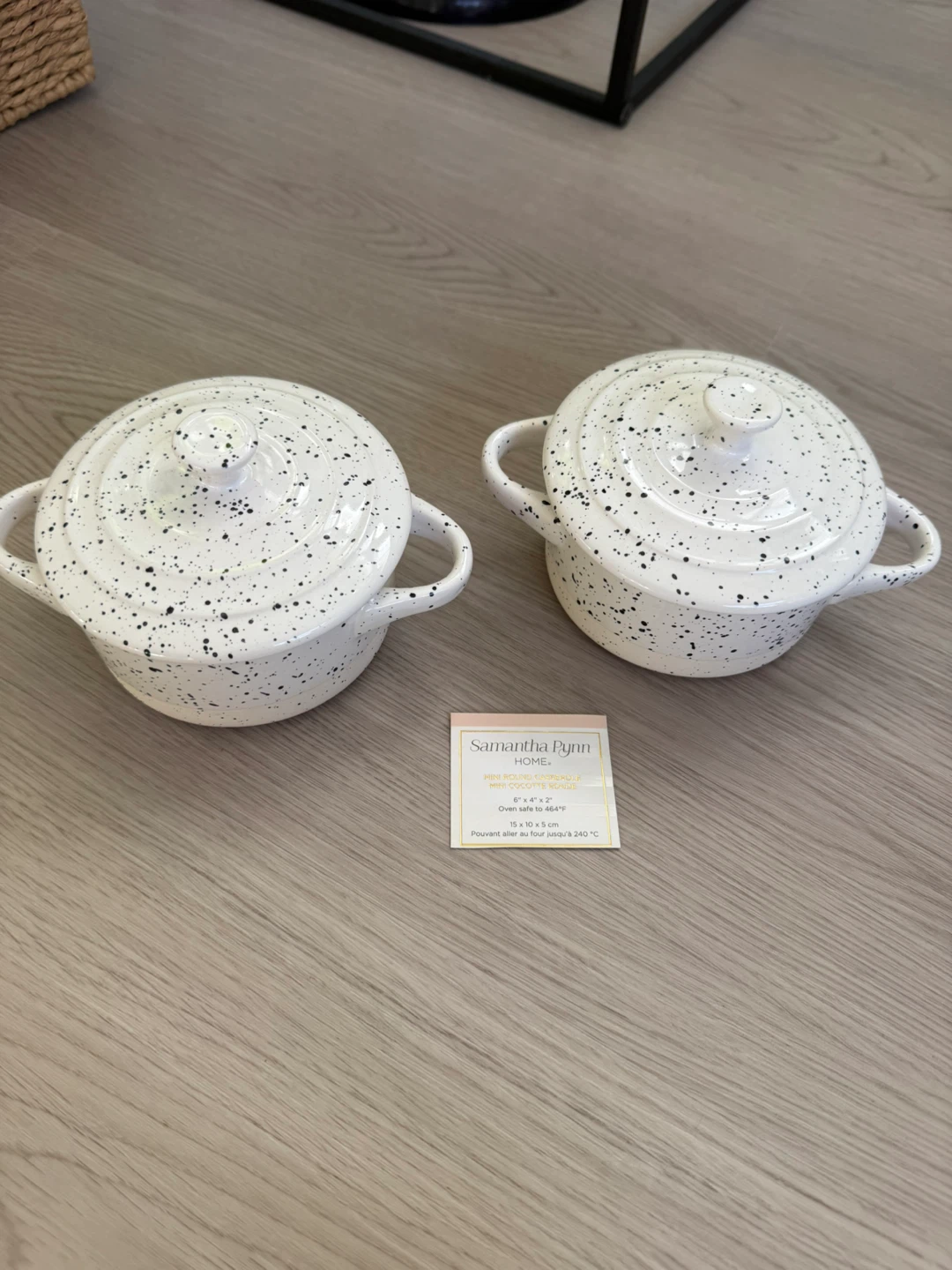 Two *NEW* miniature casserole pots with lids (oven safe!!)