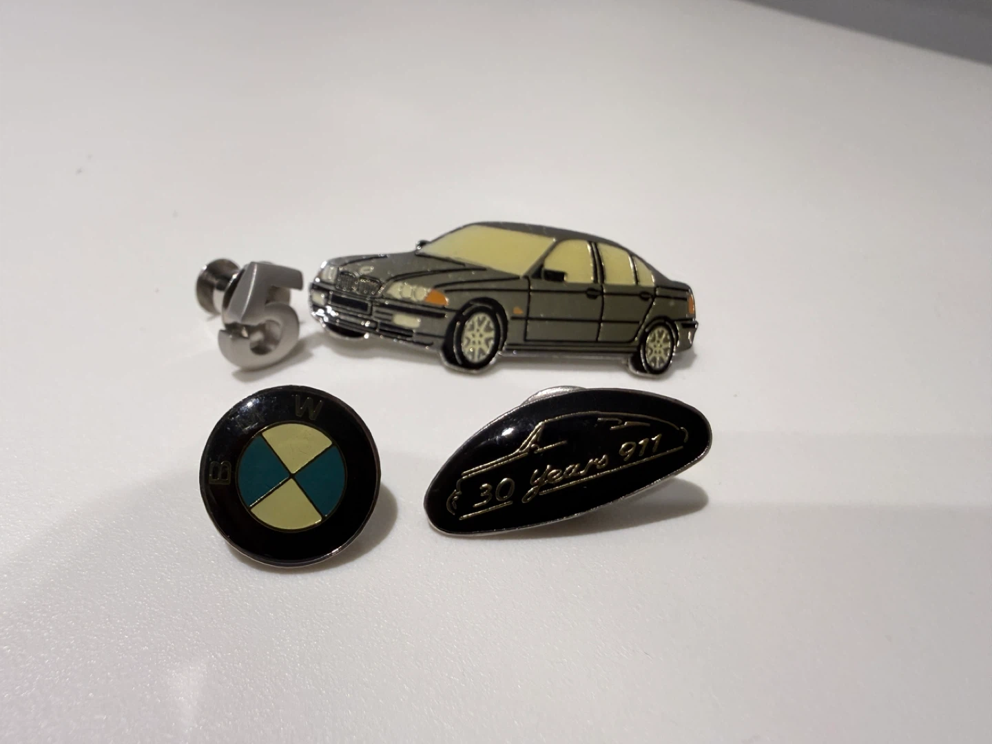 Car & Logo Lapel Pins
