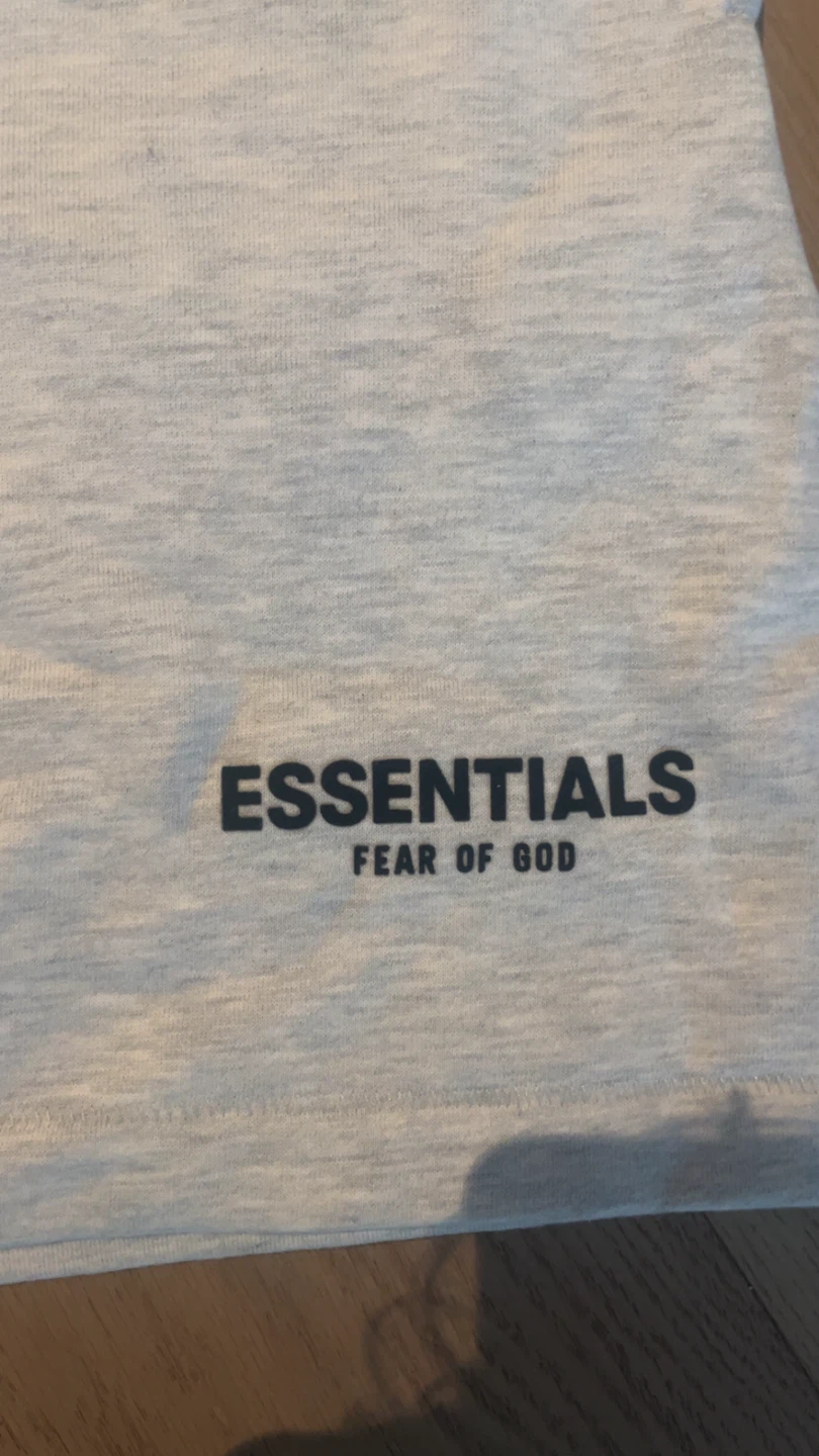 ESSENTIALS Fear of God Grey Sweat Shorts - photo 3