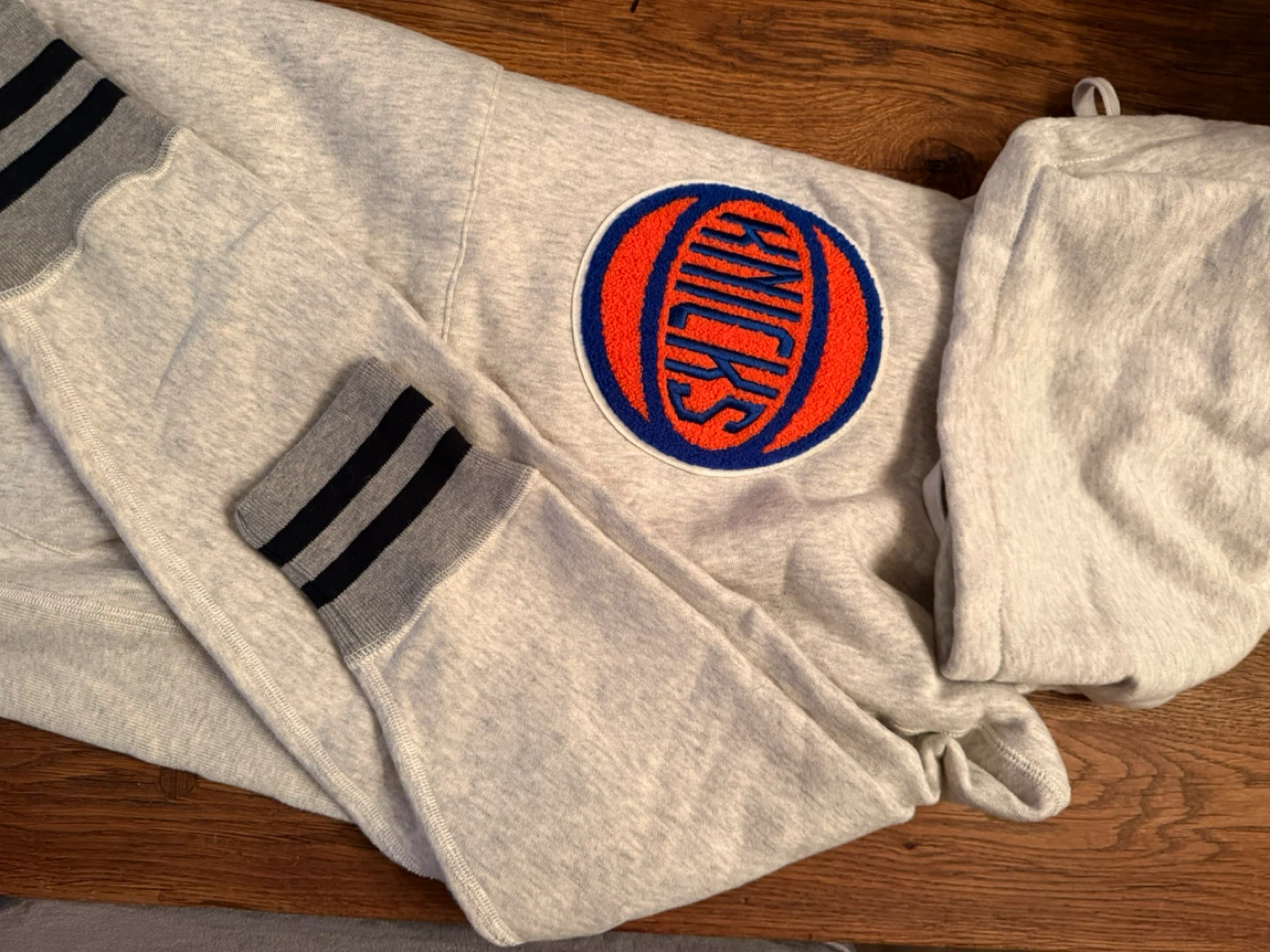 Todd Snyder NBA New York Knicks Hoodie - photo 2