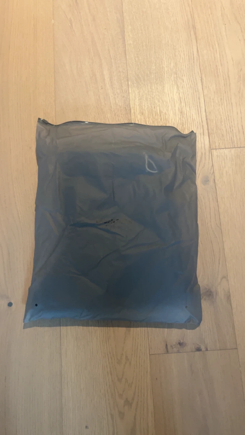 ESSENTIALS Fear of God Men's Black Sweat Shorts - photo 4