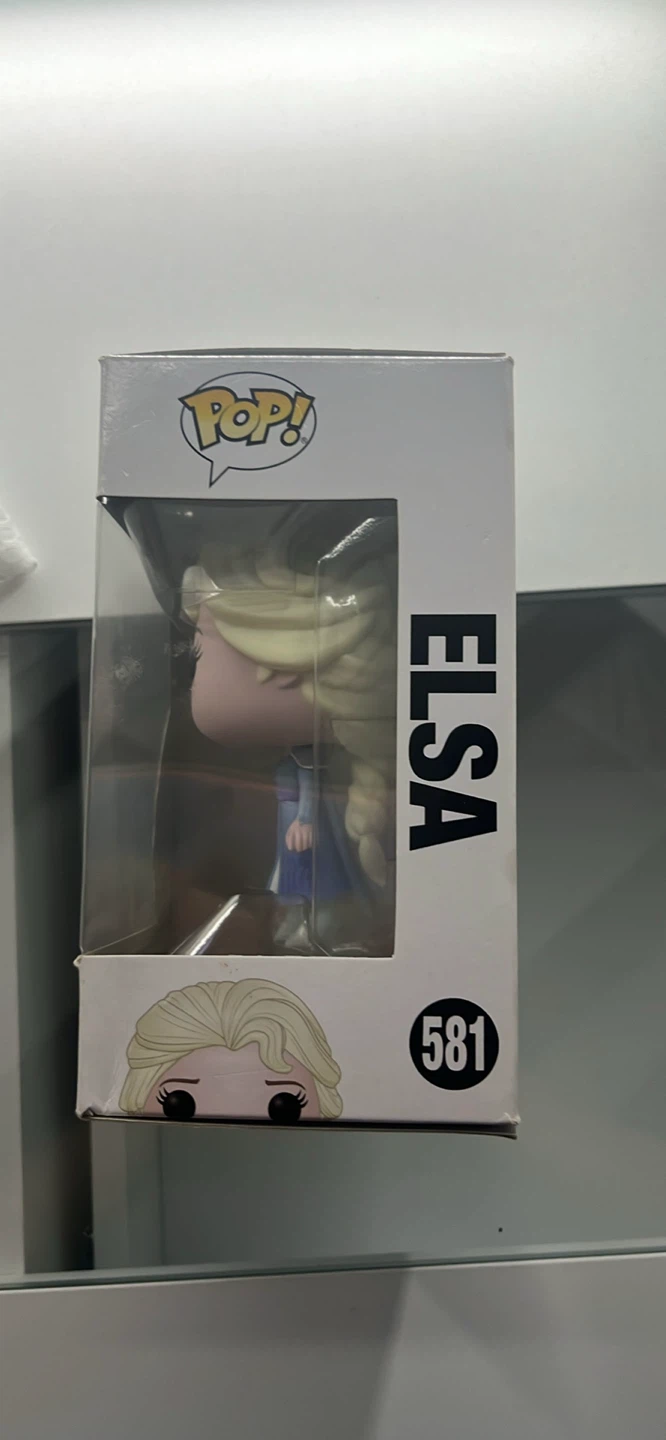 Funko Pop! Disney Frozen II Elsa #581 Vinyl Figure - photo 2