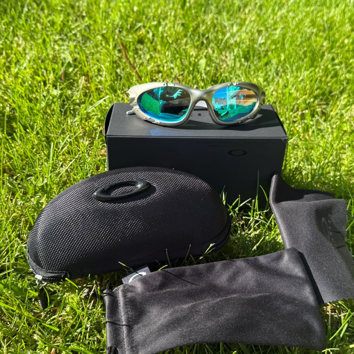 Oakley XX Metal Sunglasses - Silver/Blue - photo 3