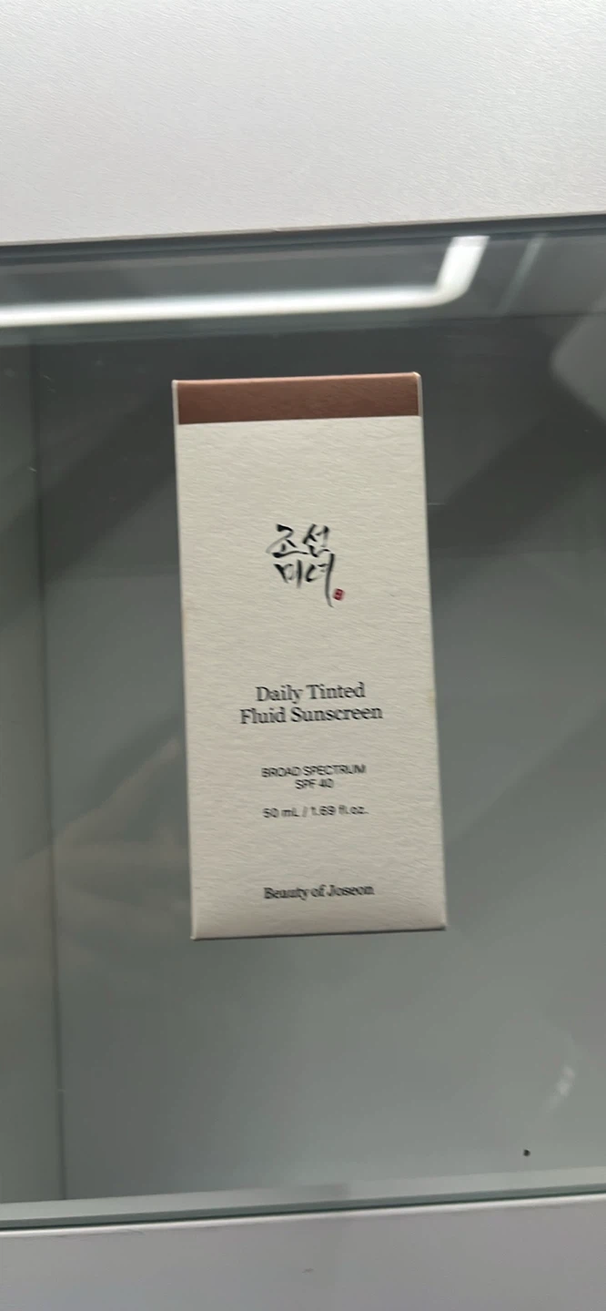 Beauty of Joseon Daily Tinted Fluid Sunscreen SPF 50 DY300