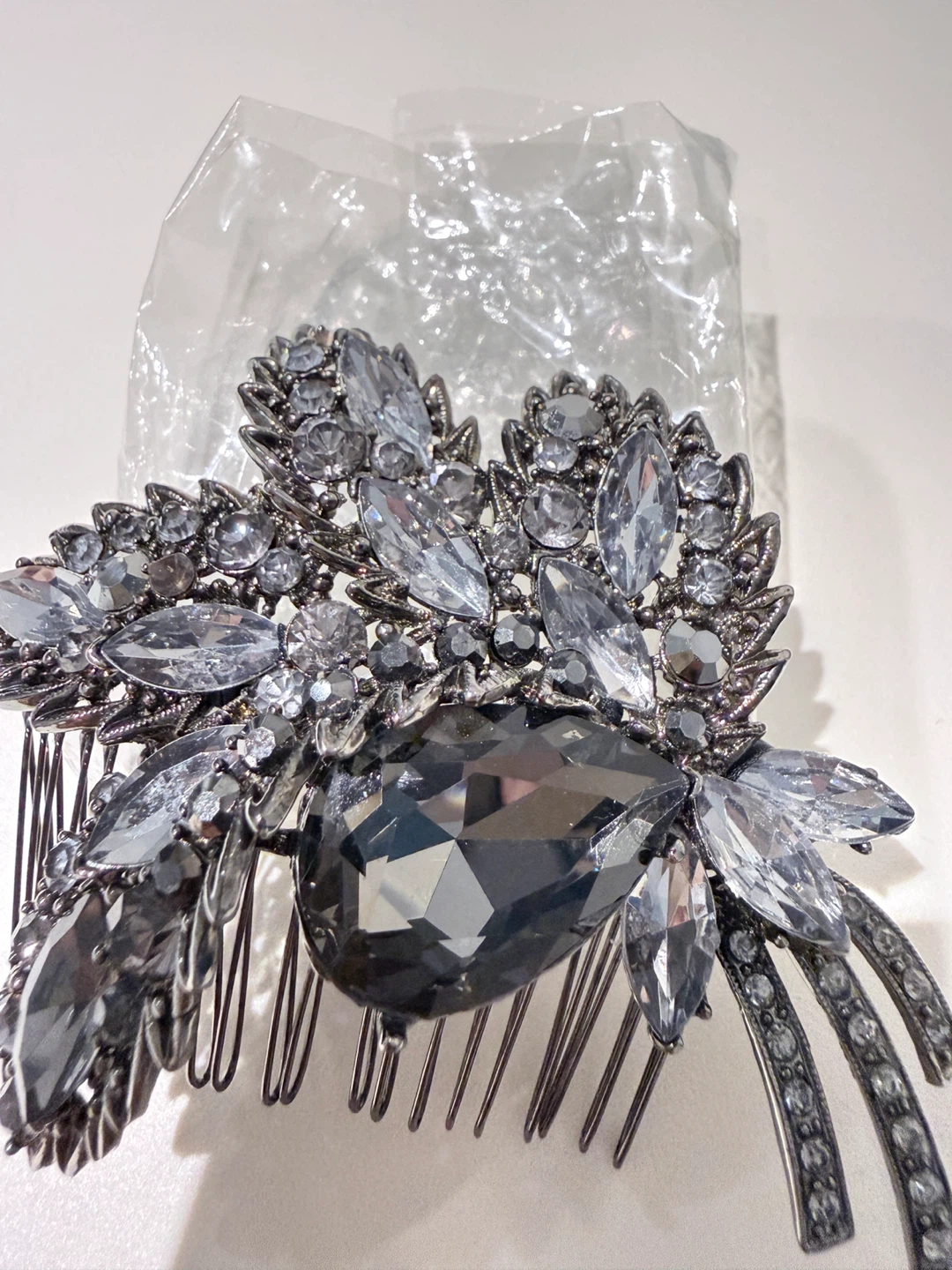 Decorative Hair Comb with Rhinestones