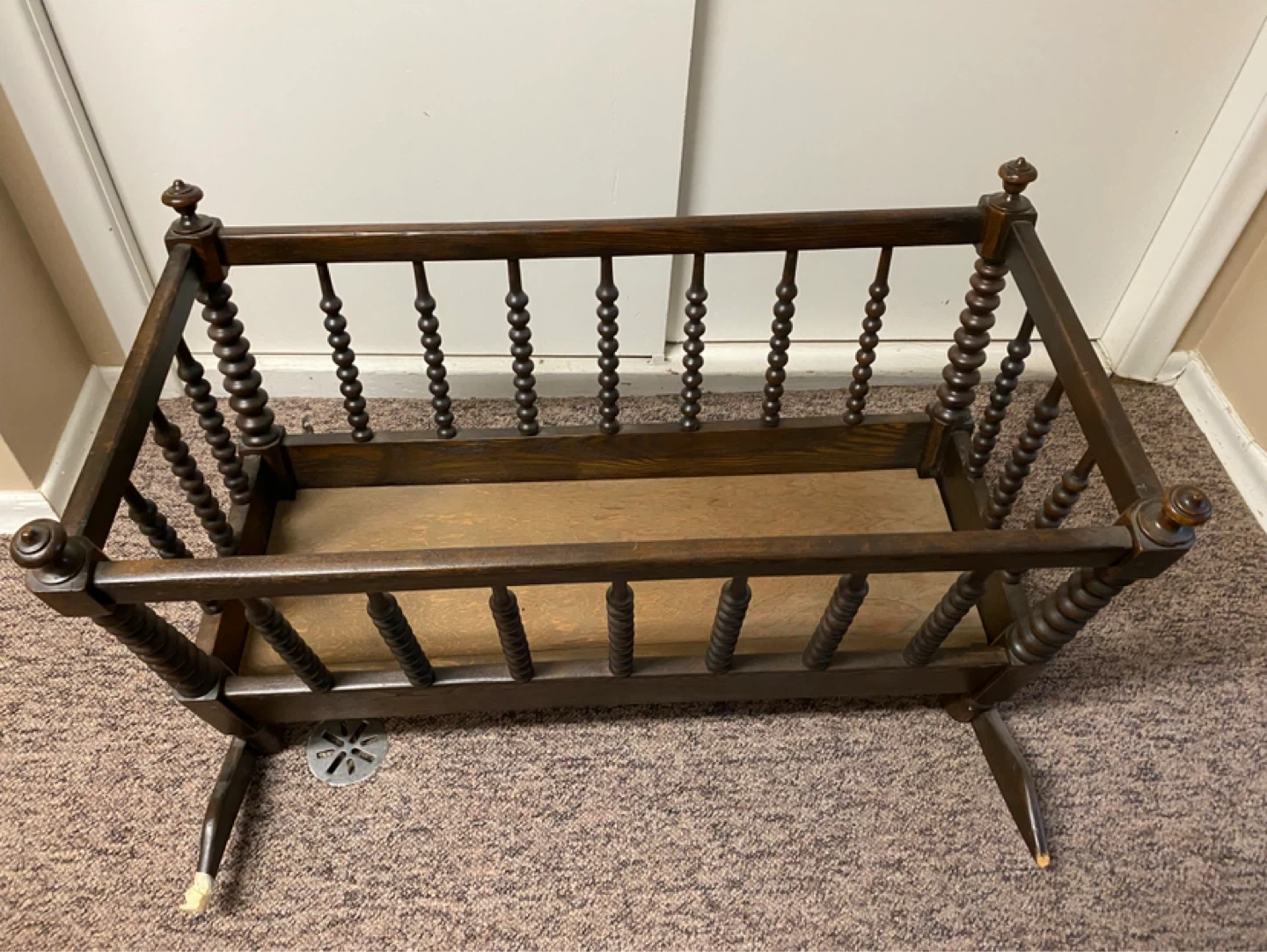 Antique Wooden Bassinet Cradle - photo 3
