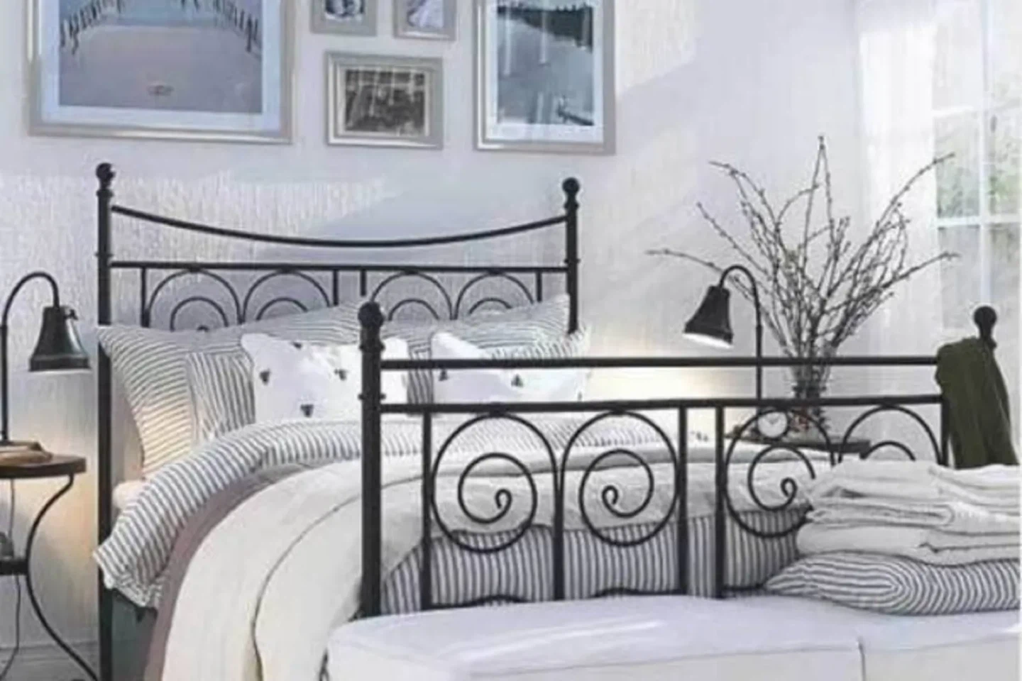 Bed Frame Queen Size
