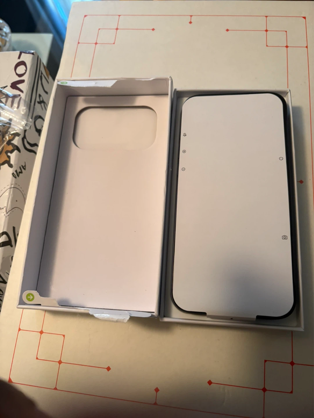 Replica - photo 4