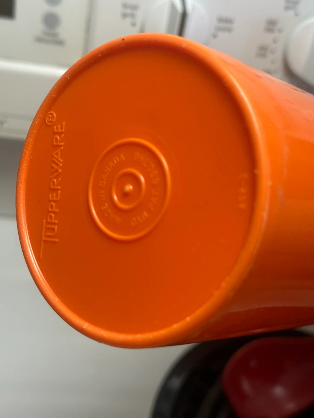 Tupperware orange  Slimline Pitcher 262-3 great condition - photo 5