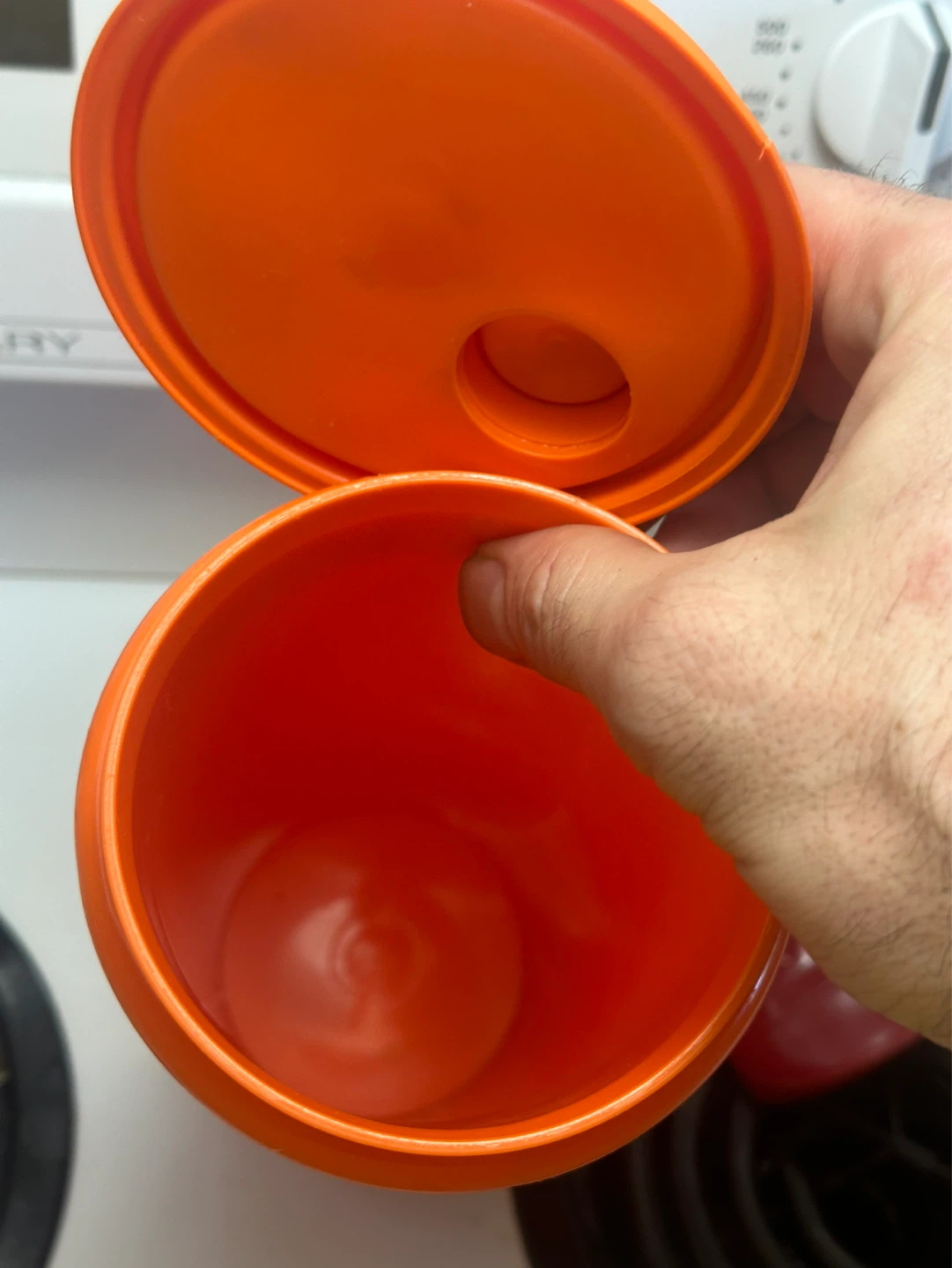Tupperware orange  Slimline Pitcher 262-3 great condition - photo 4