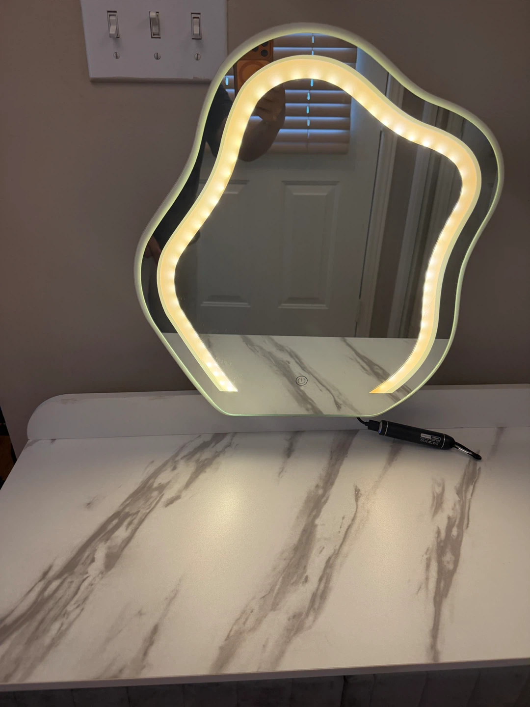 Vanity Desk with LED Mirror - photo 4