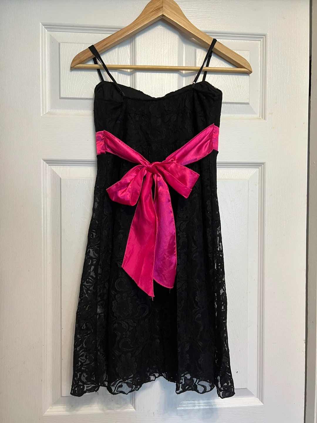Black Lace Dress with Pink Bow- Small - photo 2