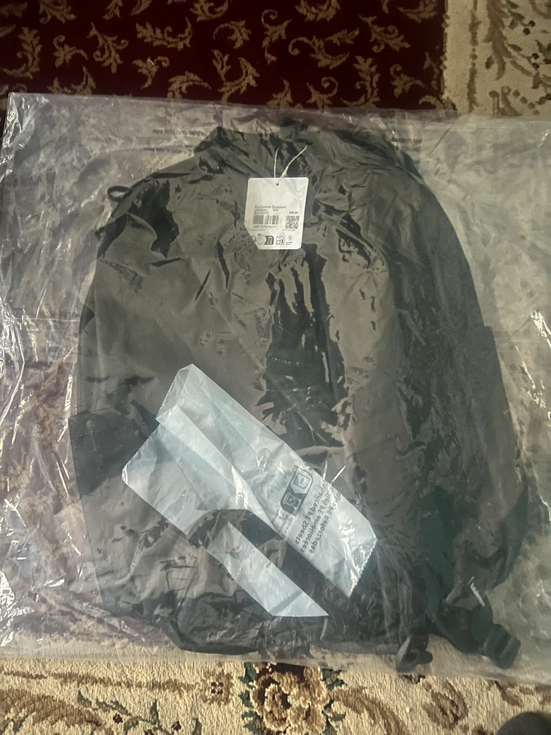 Authentic Lululemon Everywhere Backpack 22L - Brand New - photo 2