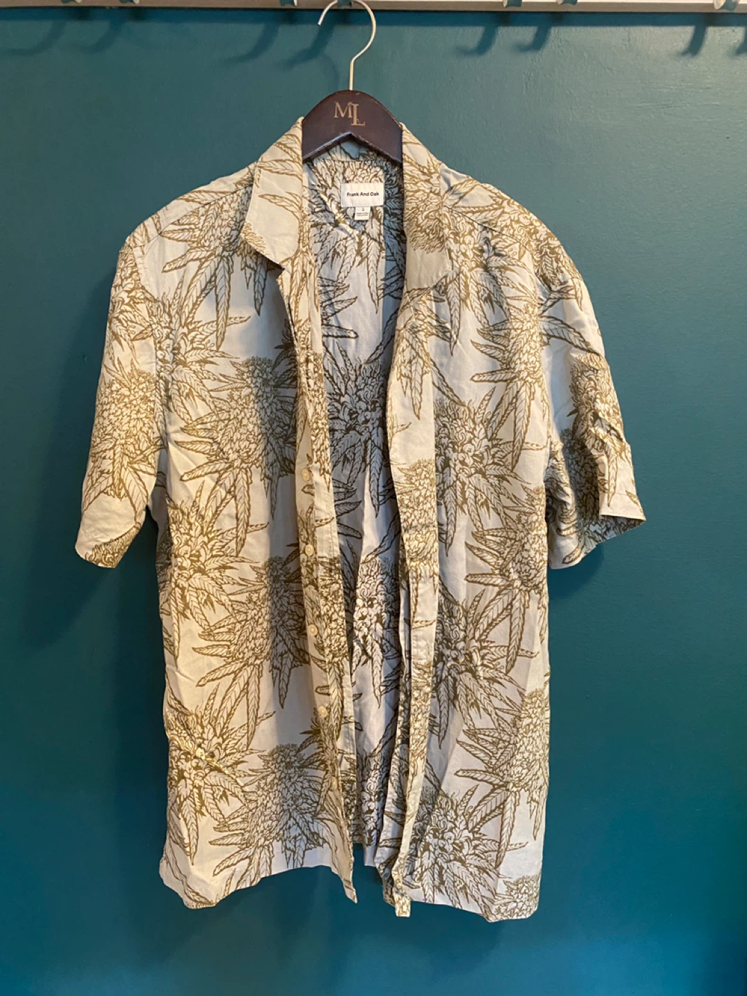 Men’s Frank And Oak Hawaiian style Button-Up Shirt