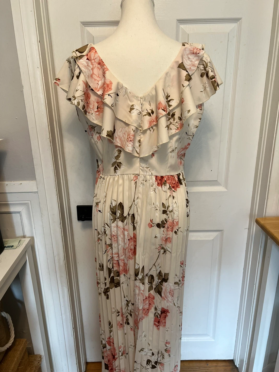 Floral Pleated Maxi Dress with Ruffles - photo 5