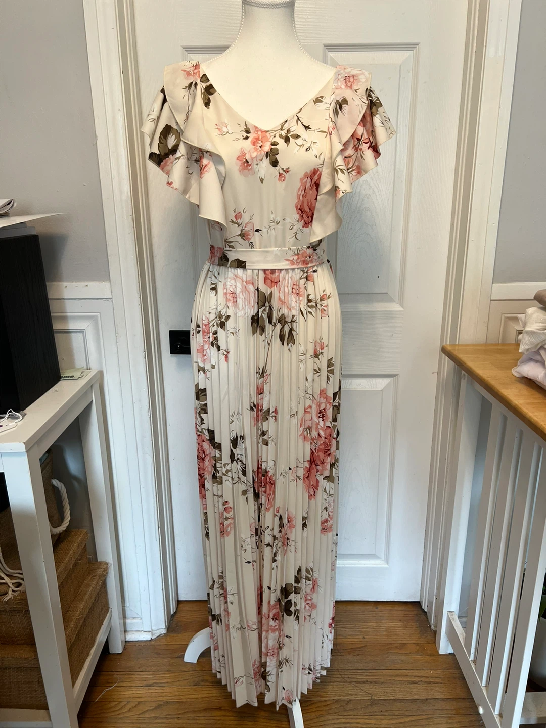 Floral Pleated Maxi Dress with Ruffles - photo 2