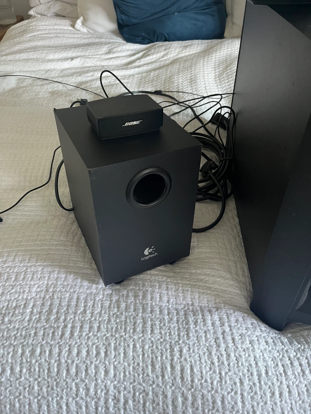 Bose Multimedia Speaker System - photo 3