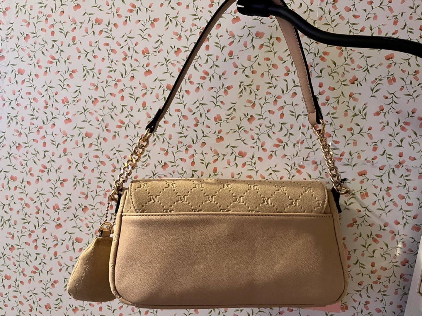 Juicy Couture Beige Shoulder Bag - photo 2