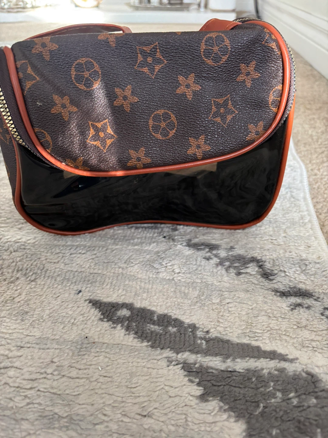 Brown Monogram makeup bag - photo 2