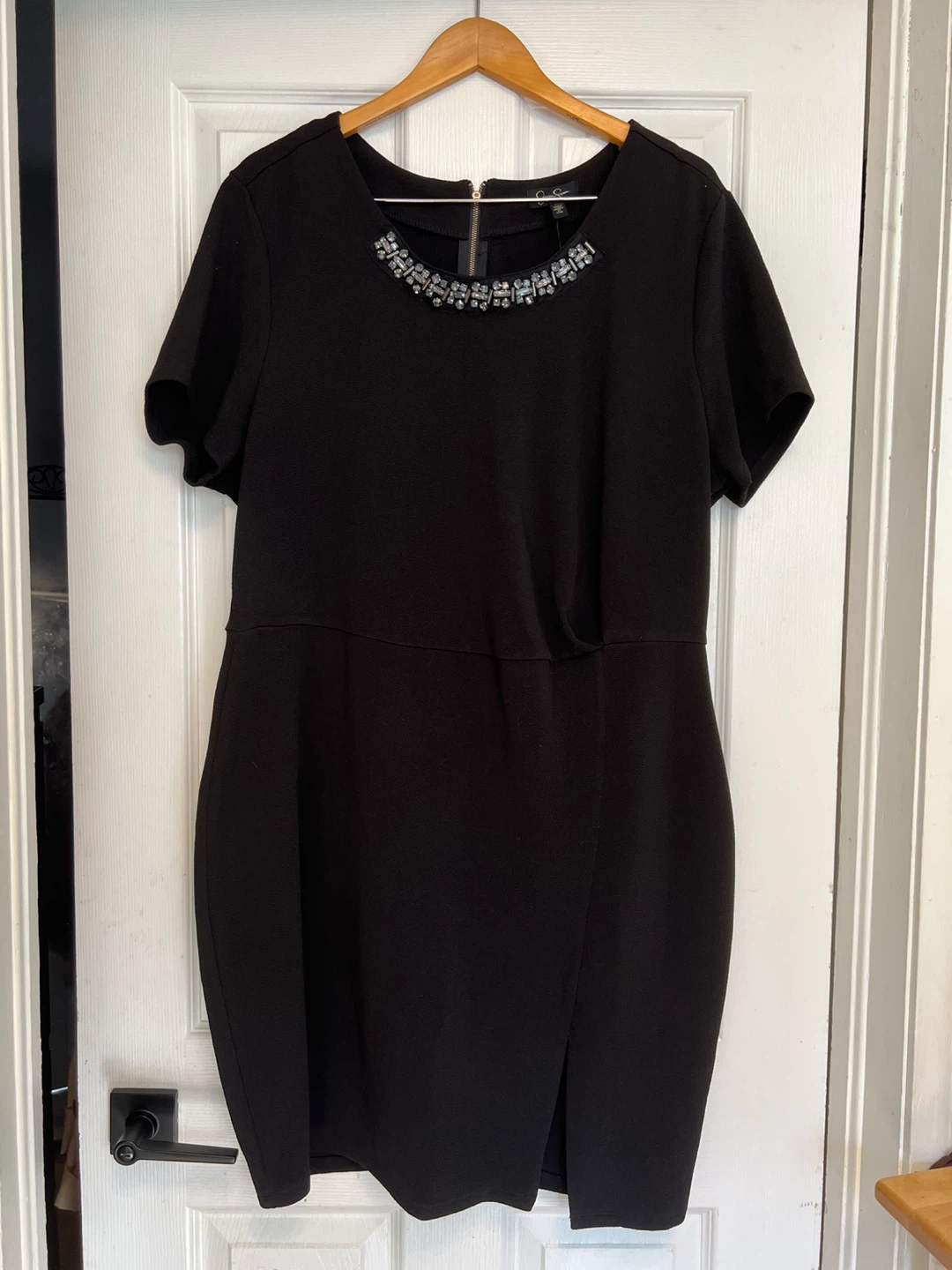 (New) Jessica Simpson Black Embellished Collar Dress - Size 2X