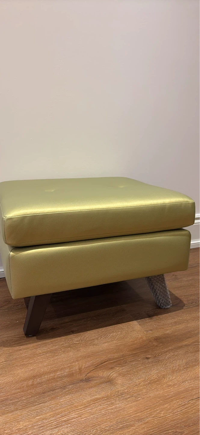 New Gold Ottoman Footstool - photo 3