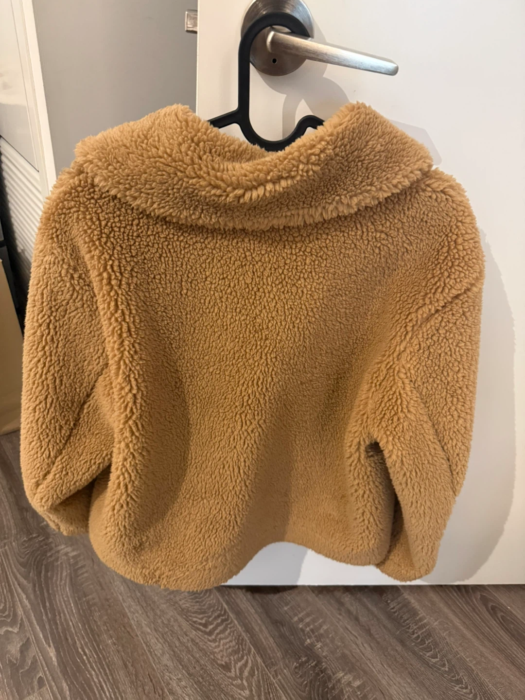Uniqlo Teddy Fleece Jacket - photo 3