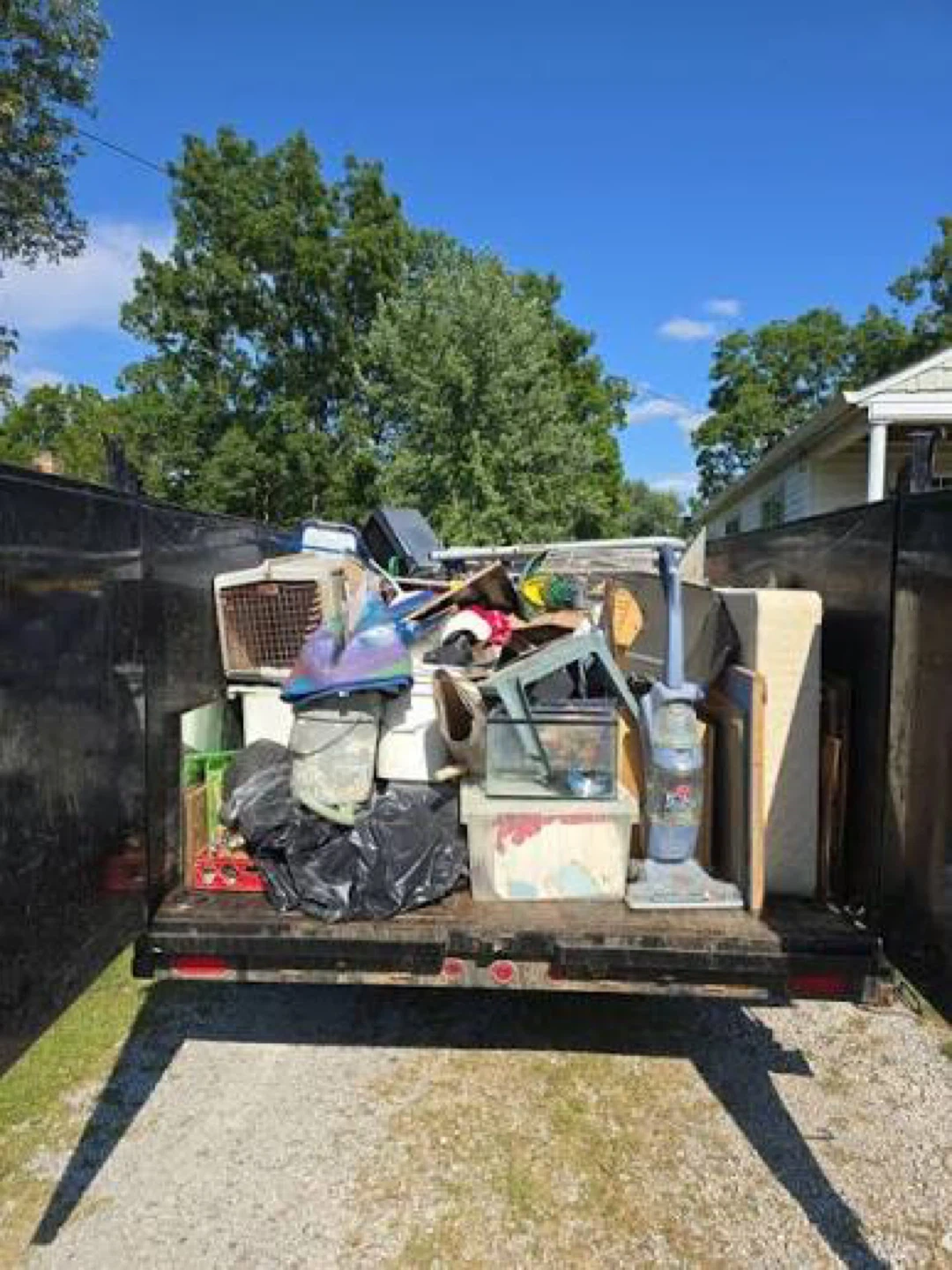 JUNK REMOVAL SERVICES - photo 2