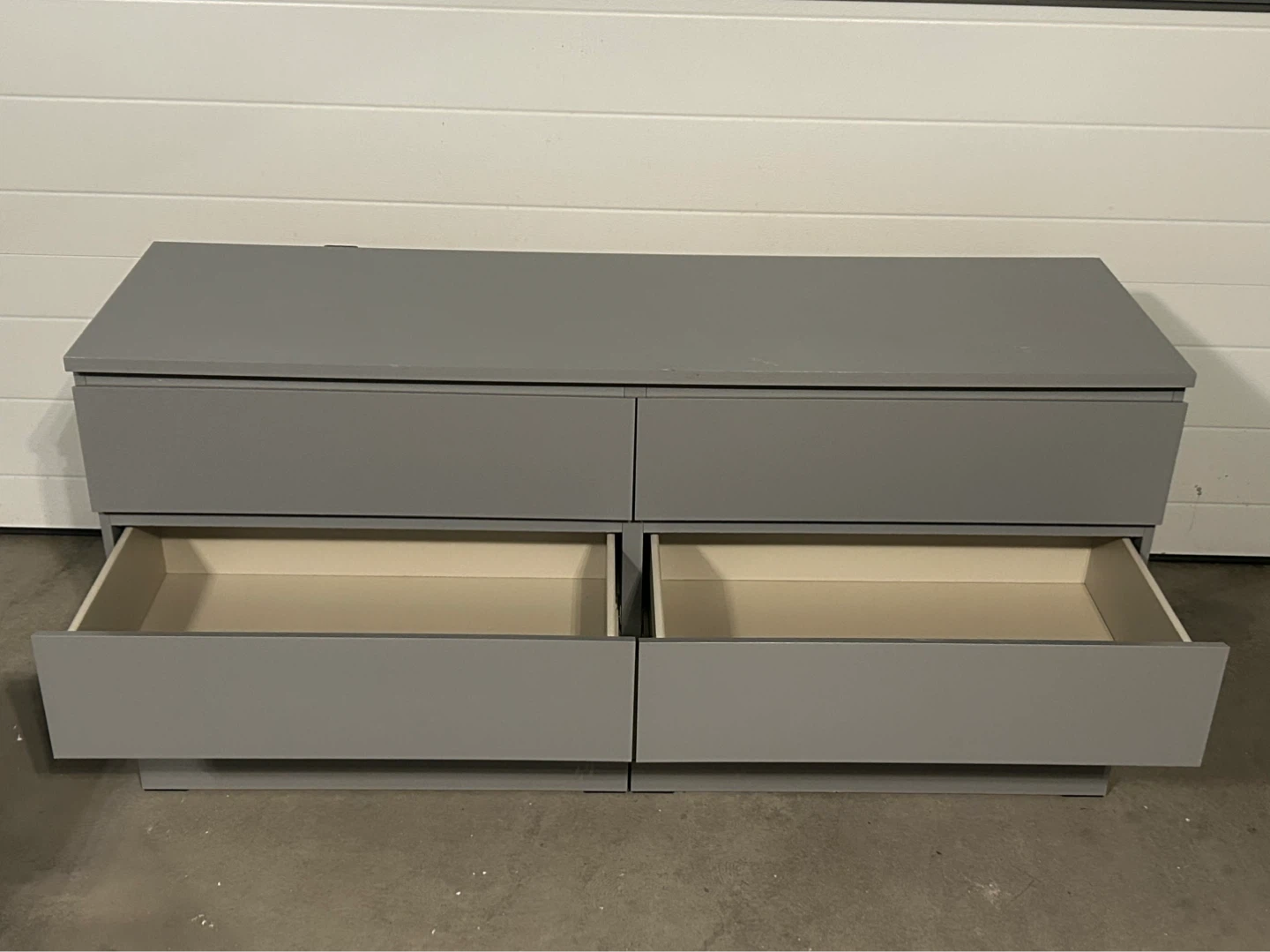 IKEA MALM dresser in grey colour - photo 3
